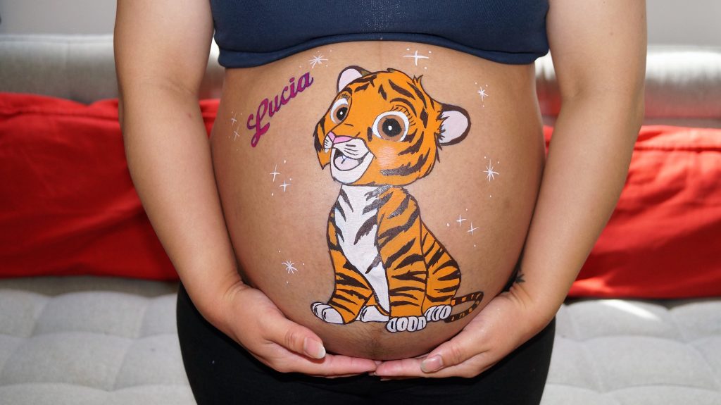 belly-painting-maquillage-prenatal-Ile-de-France-femme-enceinte-grossesse-baby-shower-tigre